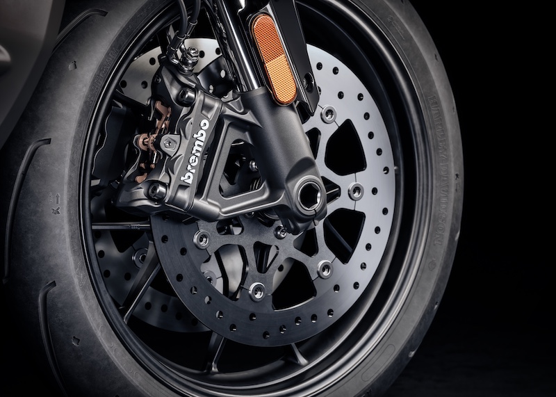 MY25 Key Features RA1250ST