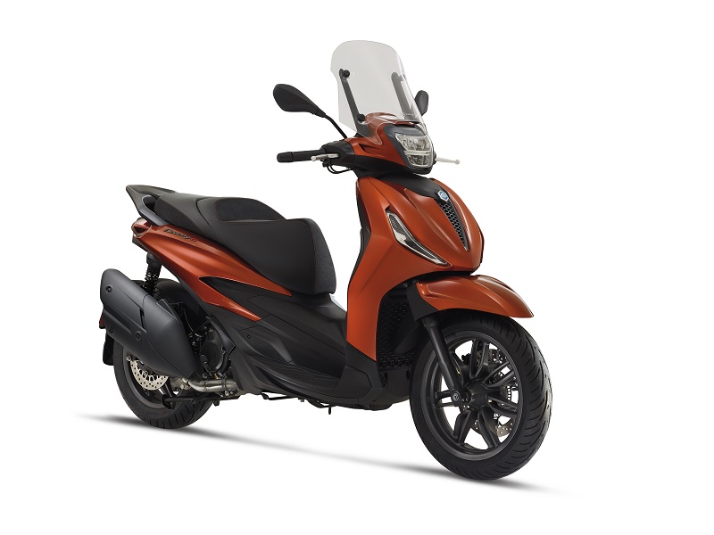 01 Piaggio Beverly 400 hpe S