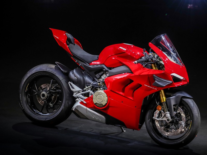 061 DUCATI WORLD PREMIERE 2020 UC101938 Mid