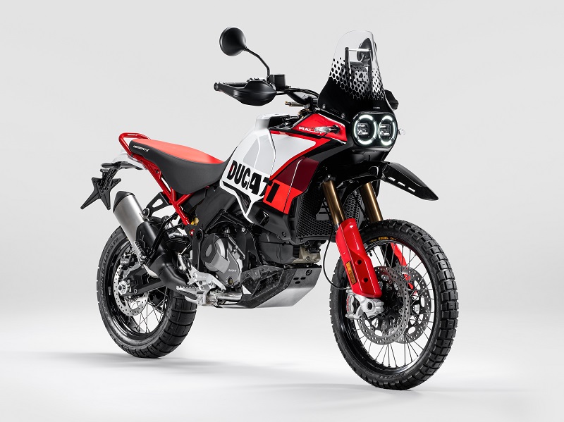 MY 2024 DESERTX RALLY 4 UC557860 High