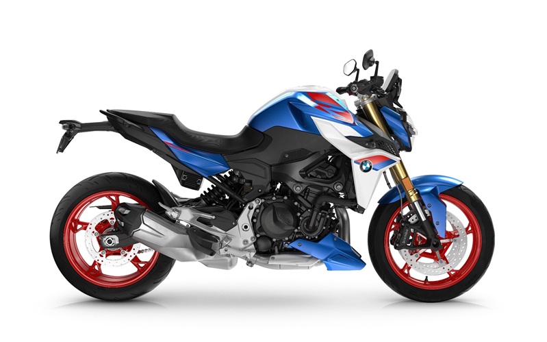 P90579131 lowRes the new bmw f 900 r