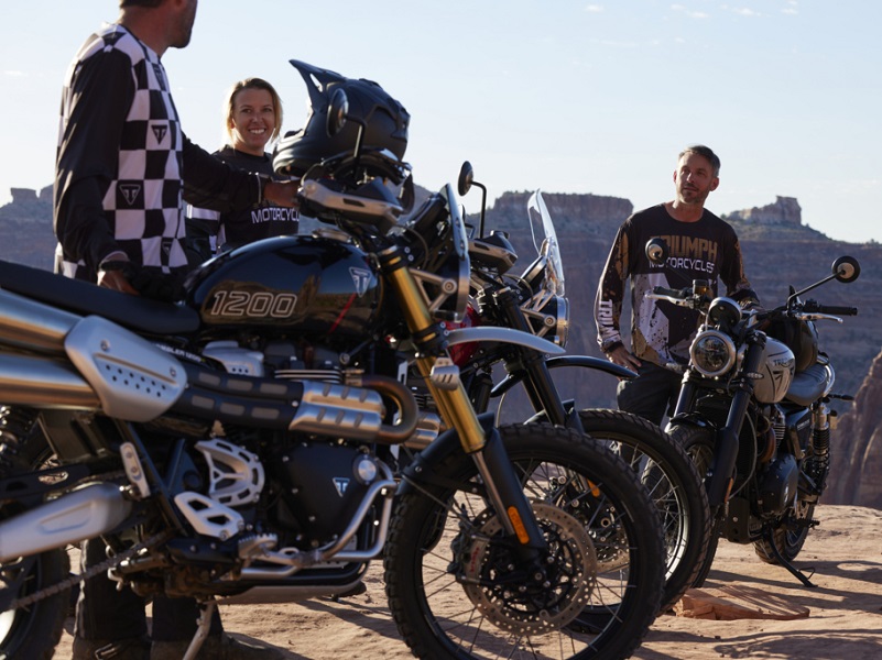 Scrambler1200 Family MY24 12462 JP