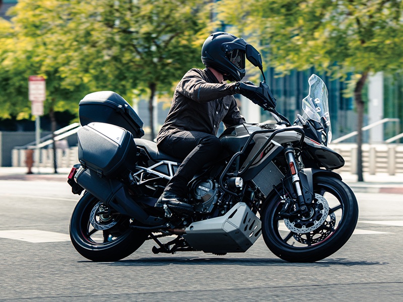 SUZUKI motoroadshow FB DL800RQ 1