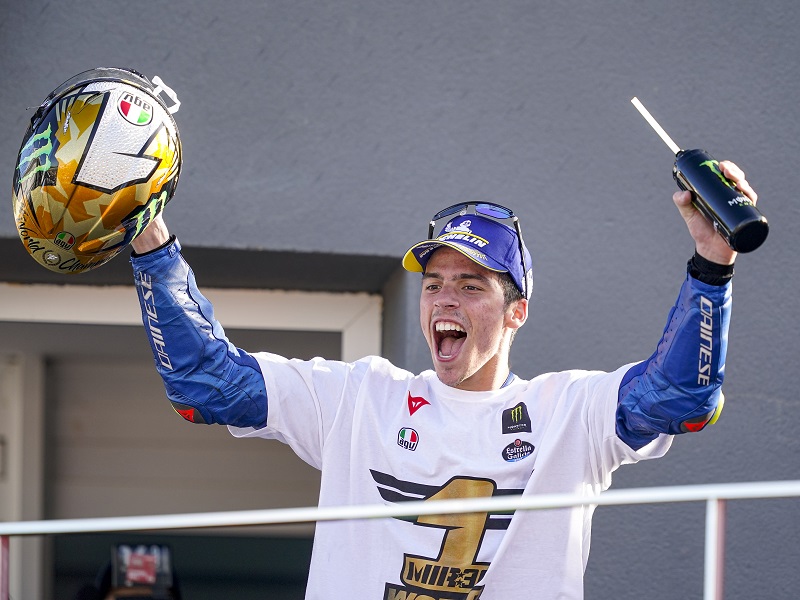 dc388fb8 a58c 4452 bd20 5a23f9c08d4b