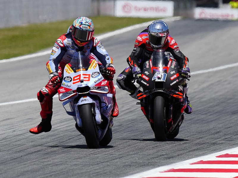 8b9e44ee 1414 04e3 942f b5c39ceba920