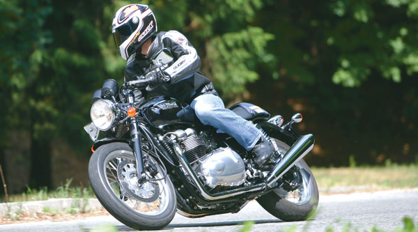 101TM_Tri_Truxton900