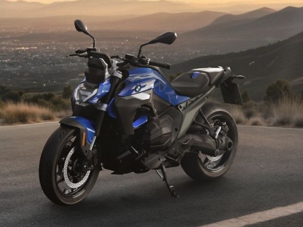 Goli i potpuno novi: BMW R 1300 R