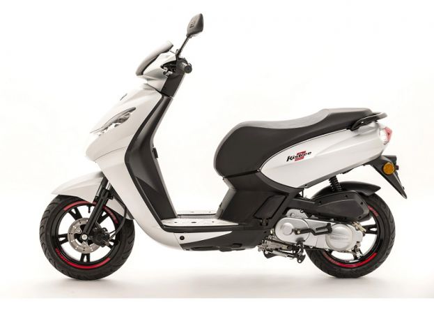 Akcija: 12% na Peugeot skutere do 50 ccm