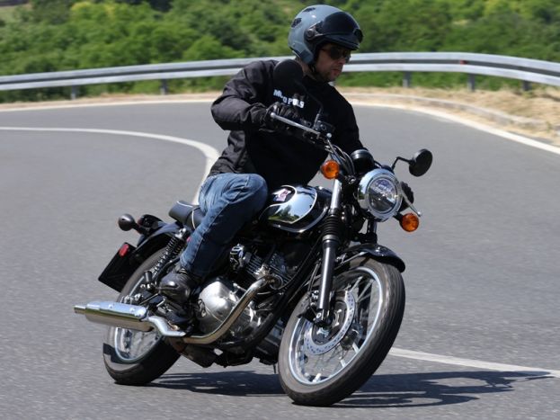 Video test: Kawasaki W230 (Meguro S1)