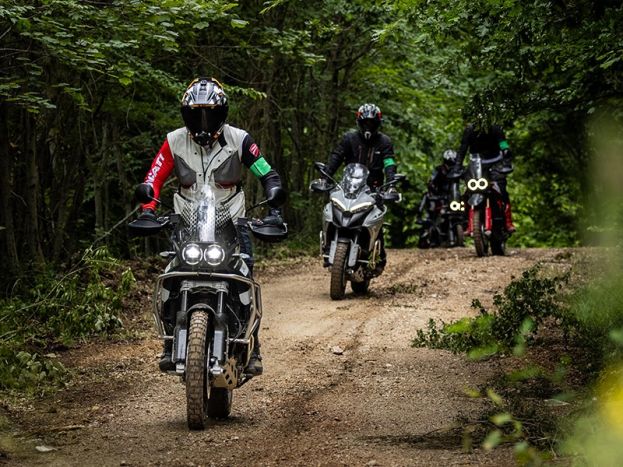 Kamo ove subote? Ducati Dirty Day Experience